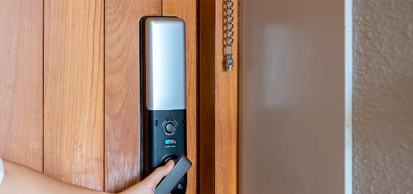 Home Security Electronic Locks Upgrades in Naperville, IL