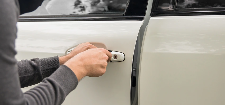 Unlock Car Door Service in Naperville, IL